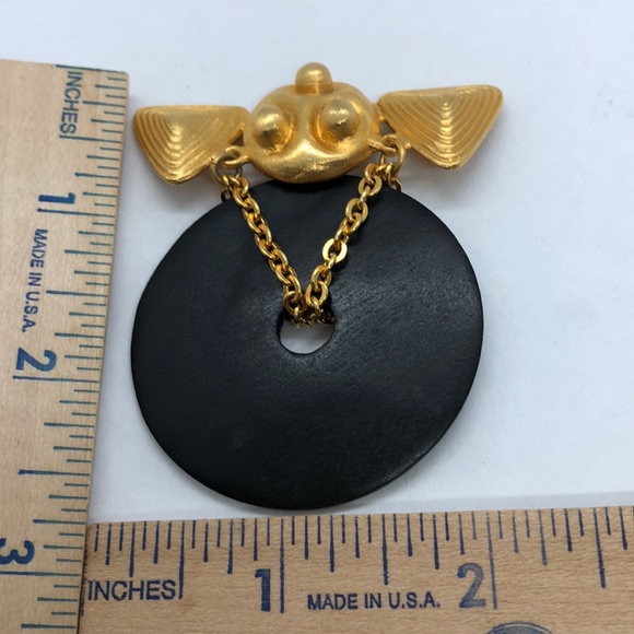 Marcy Feld Brooch - Picture 5 of 5